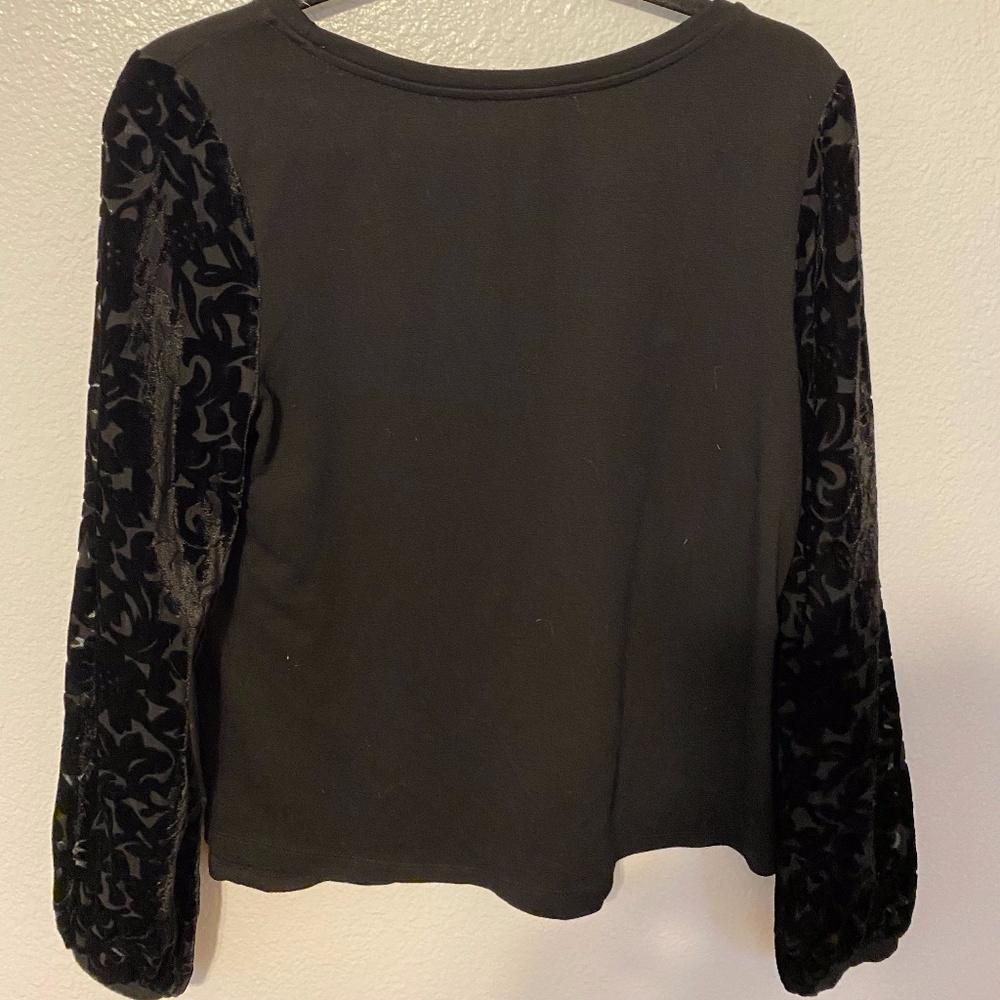 ALTARD STATE black long sleeve